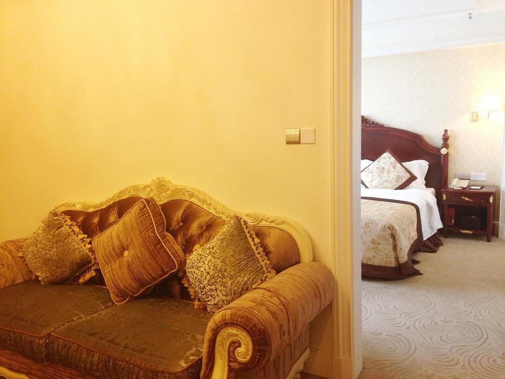 Jinwangjiao International Hotel - หนานหนิง ภายนอก รูปภาพ